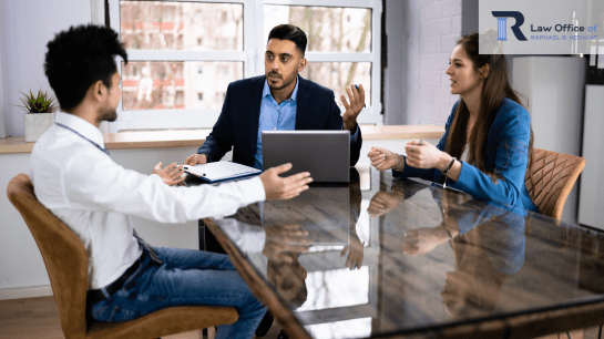 Know the causes of wage and hour disputes from Employment Lawyers. | Raphael's Law Firm